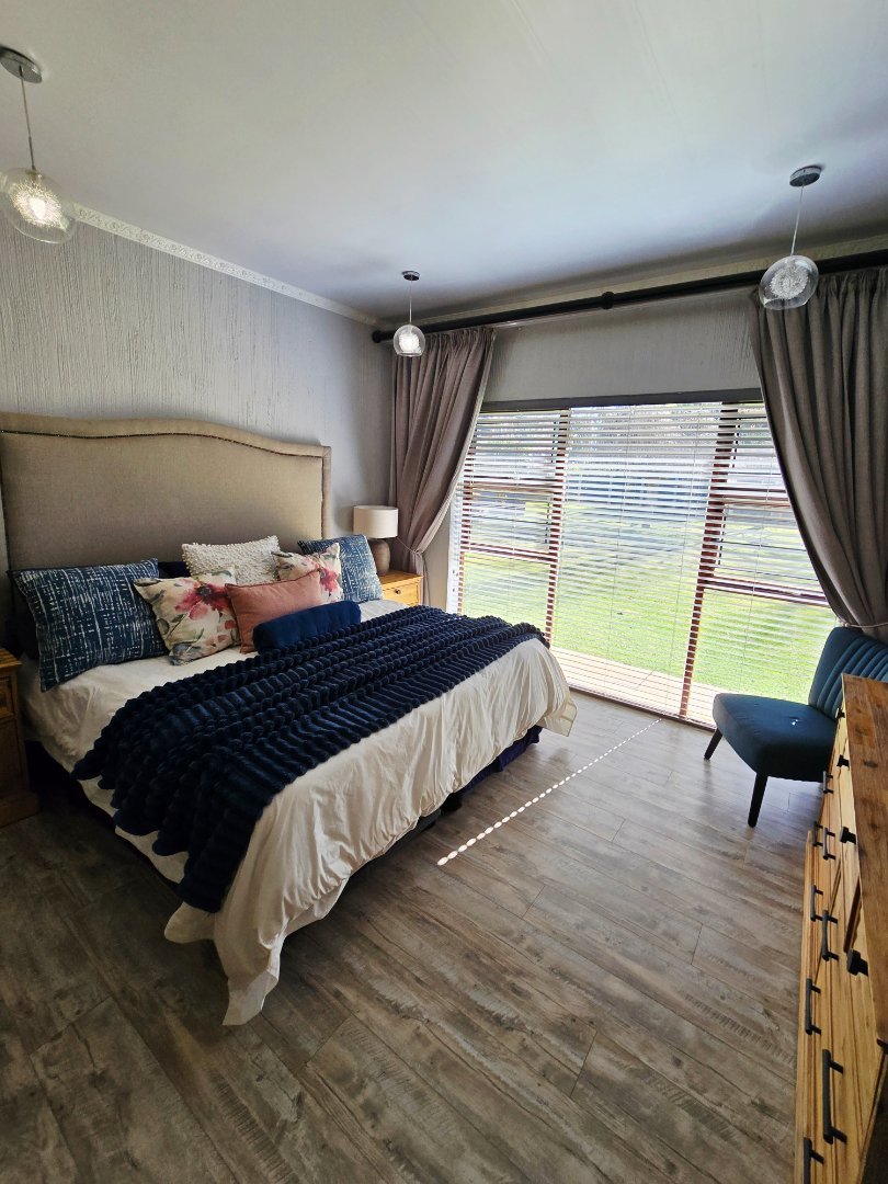 4 Bedroom Property for Sale in Flamwood North West